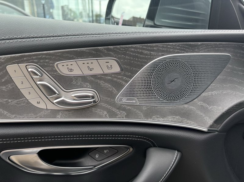 mercedes - Visuel 15